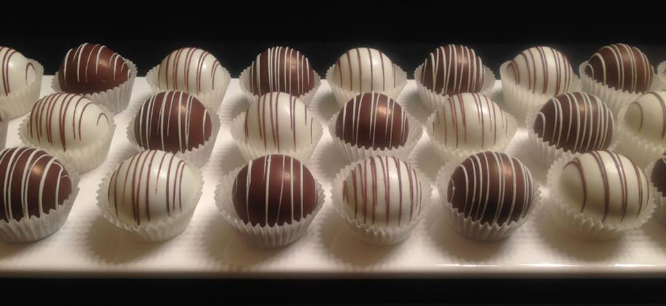 Cake Balls / Cake Pops - VJM Chocolates